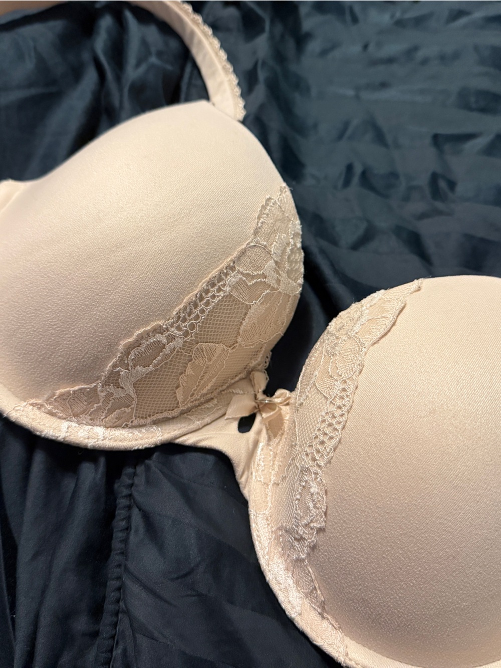 Body by Victoria Perfect Shape Cream/Tan 34D